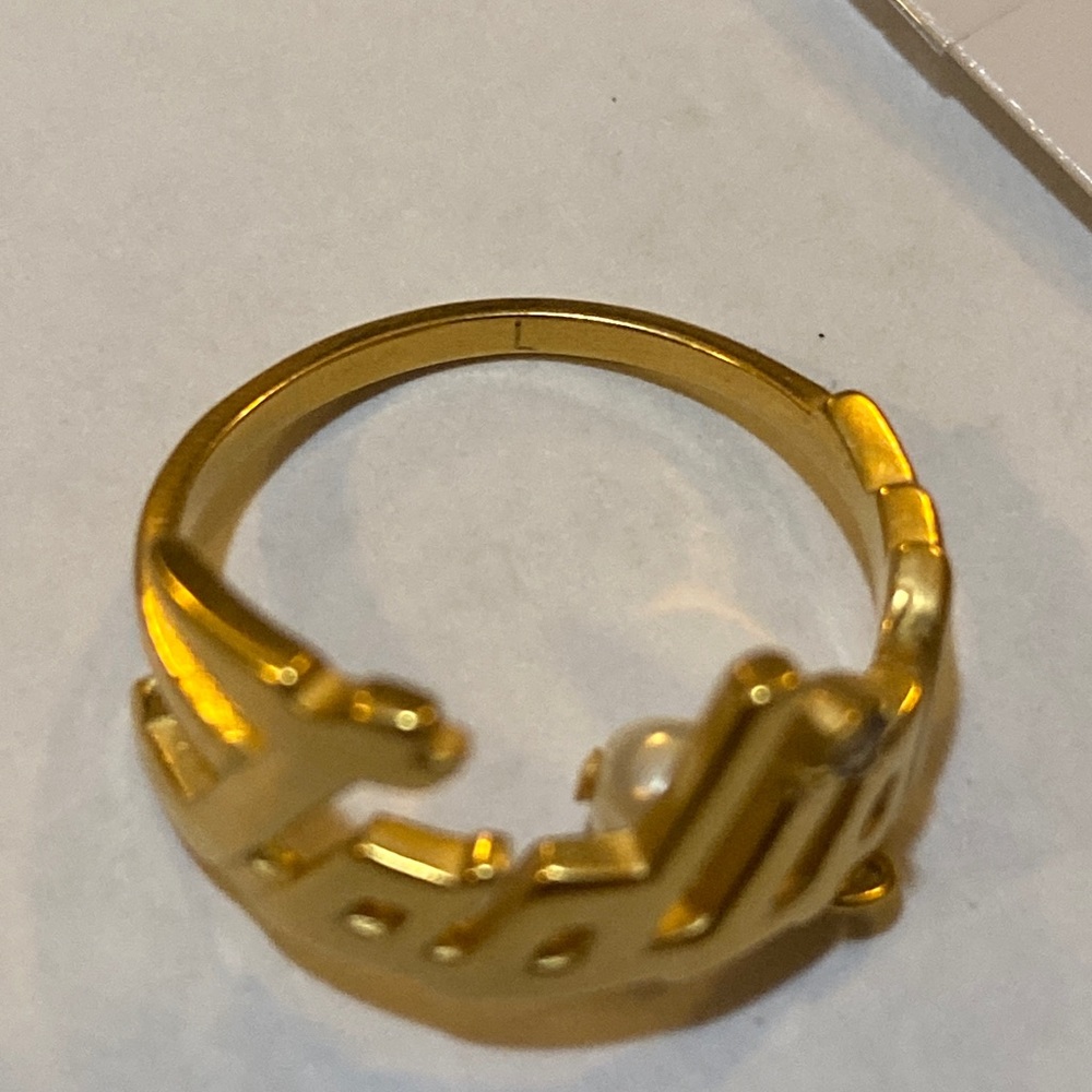 Dior J'ADIOR RING Gold-Finish Metal with a White Resin Pearl and a White Crystal - Picture 3 of 13